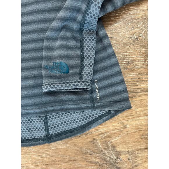 The North Face Duomix 1/4 Zip Blue Gray Stripe Size Small Athletic Workout Top - Picture 3 of 9